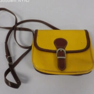 Vera Pelle Mustard Leather Crossbody‎